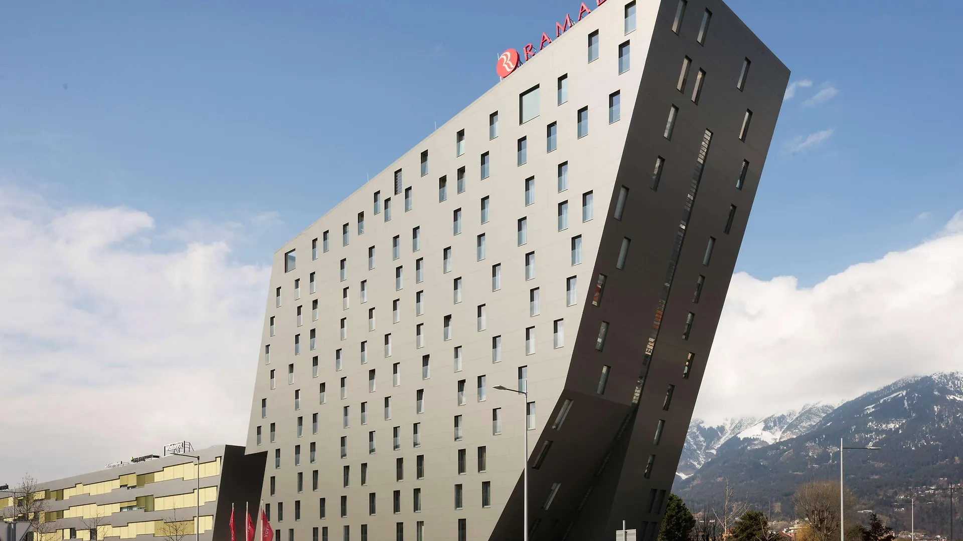 **** Hotel Hilton Garden Inn Innsbruck Tivoli Austria