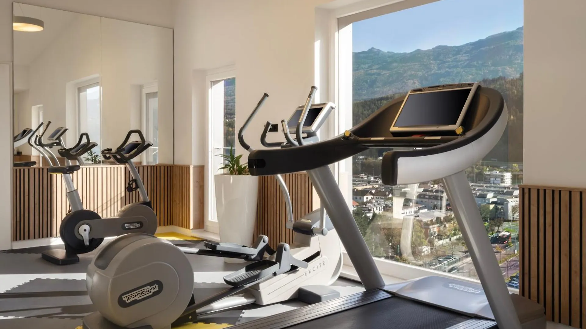 Hilton Garden Inn Innsbruck Tivoli Hotel